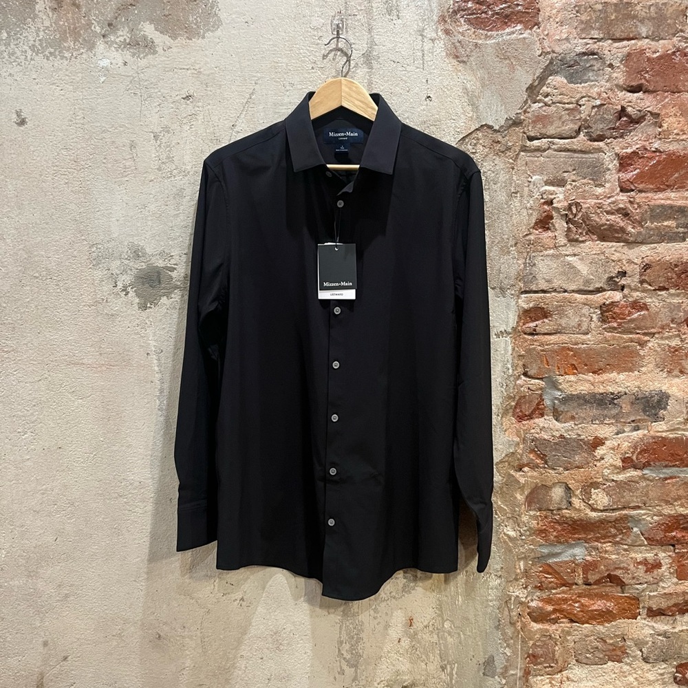 Mizzen + Main Leeward Black Men's Long Sleeve Button Down